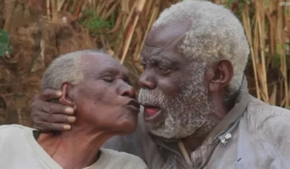 I've never cheated on my wife"- 100-year-old Couple Says (PHOTOs)