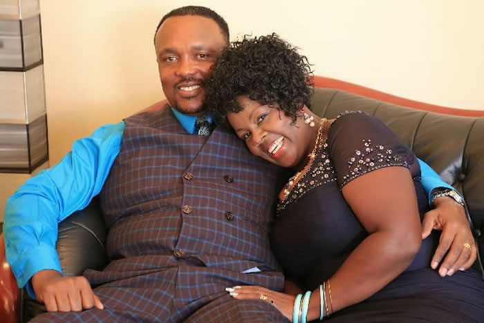 Bishop KIUNA and his wife exposed for preying on a newlywed couple – They gave them their wedding gifts madness