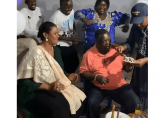 video of MARY KILOBI feeding Mzee FRANCIS ATWOLI, a birthday cake like a baby-Couple Goals