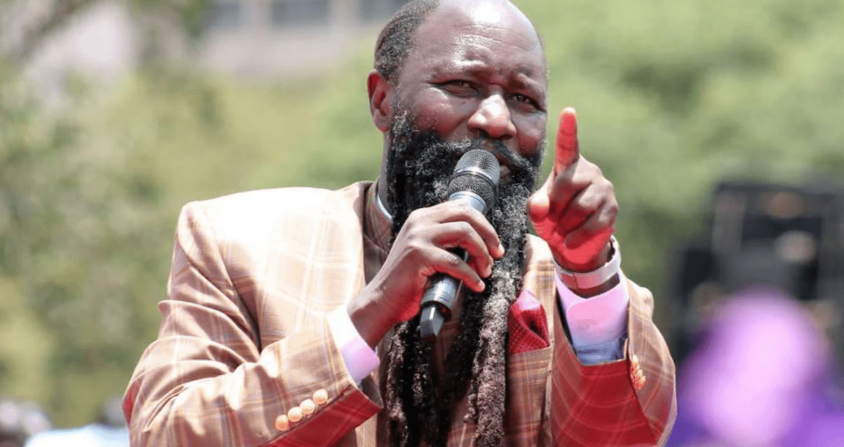 Who be-witched PROPHET OWUOR’s followers? – Why kneel before your fellow man? (PHOTOs)