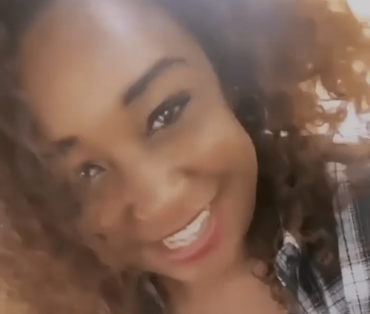 BETTY KYALLO on camera touching boyfriend’s ‘Cassava’ – This lady is ever thirsty (VIDEO).