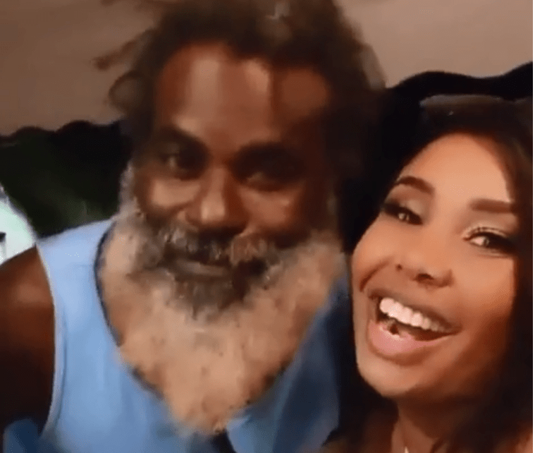 Another beauty queen shares a VIDEO having fun with notorious playboy, OMAR LALI, over the weekend – Why do women love this aging beach boy?