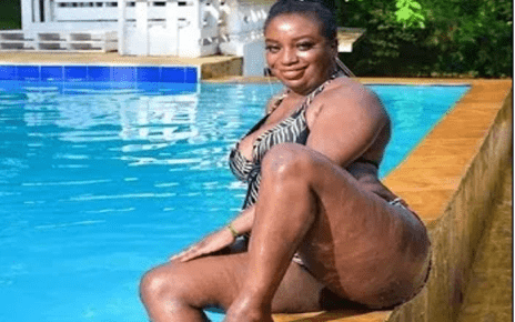 Kenyan Woman, who was being ‘climbed’ by 4 Kalenjin men in foursome tape, resurfaces with another hot video (WATCH)