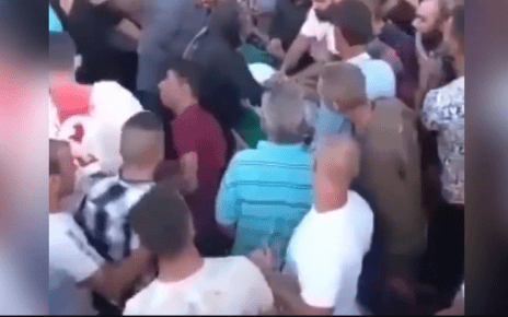 Mourners shocked as ‘corpse’ comes back to life moments before burial (VIDEO).