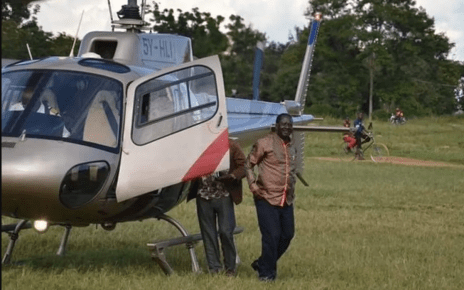 RAILA ODINGA heckled badly in Nyandarua – Picked by a chopper after DP RUTO chants rented the air