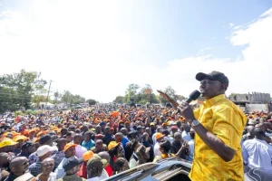Ruto Vows to Expand Kabunde Airstrip to Handle Bigger Aircraft